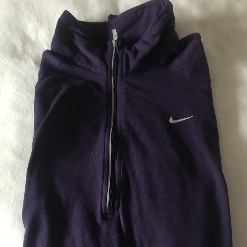 NIKE dry fit top